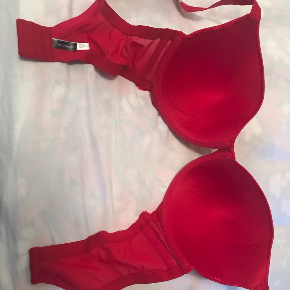 Red (new) Bra with cleavage enhancing lift.
